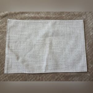 Set 8 Chic Cream Table Mats‎